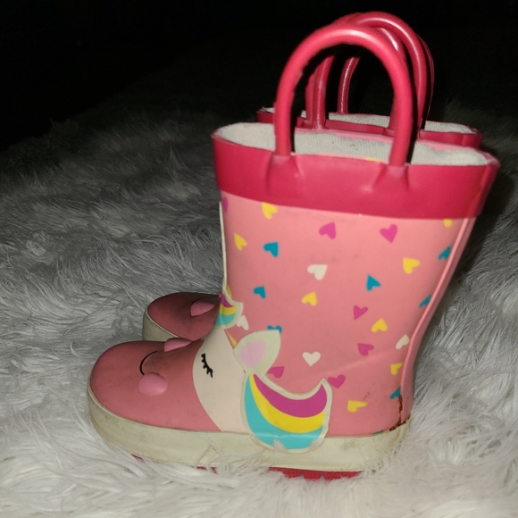 Size 8 girls unicorn rainboots - Picture 2 of 4